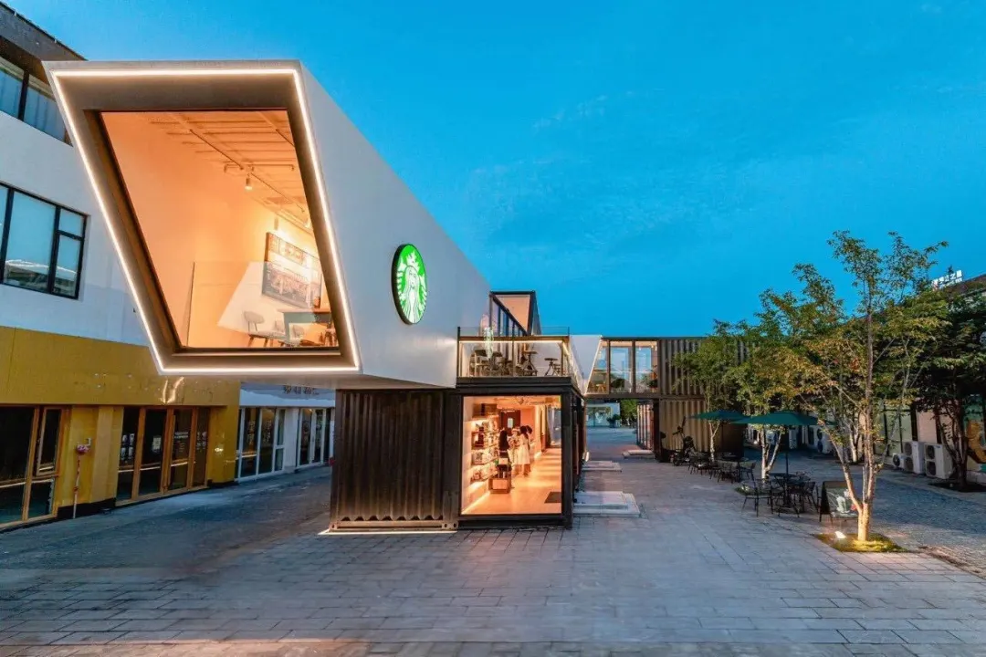 星巴克集裝箱概念店鋪讓你體驗不一樣城市秘境